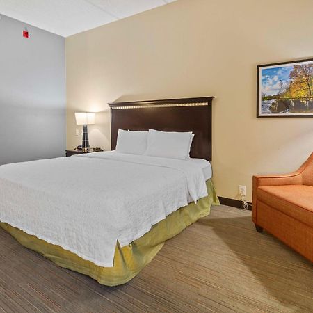 Hampton Inn Atlanta-Woodstock Eksteriør bilde