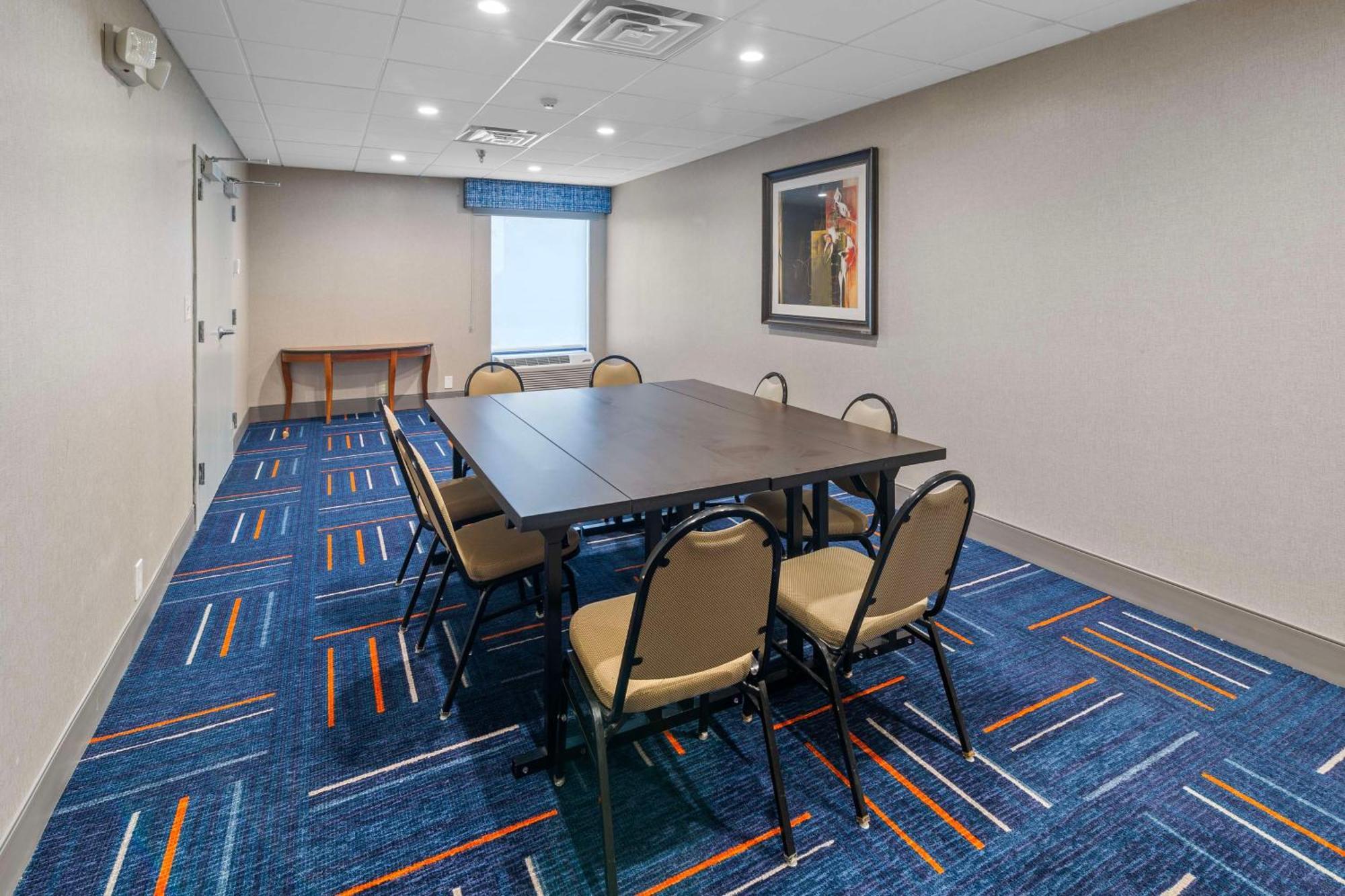 Hampton Inn Atlanta-Woodstock Eksteriør bilde