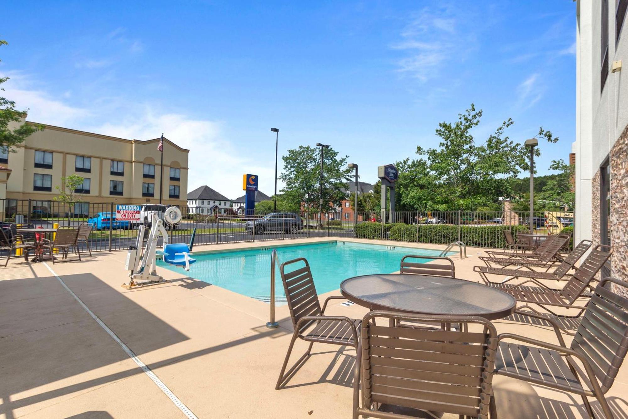 Hampton Inn Atlanta-Woodstock Eksteriør bilde