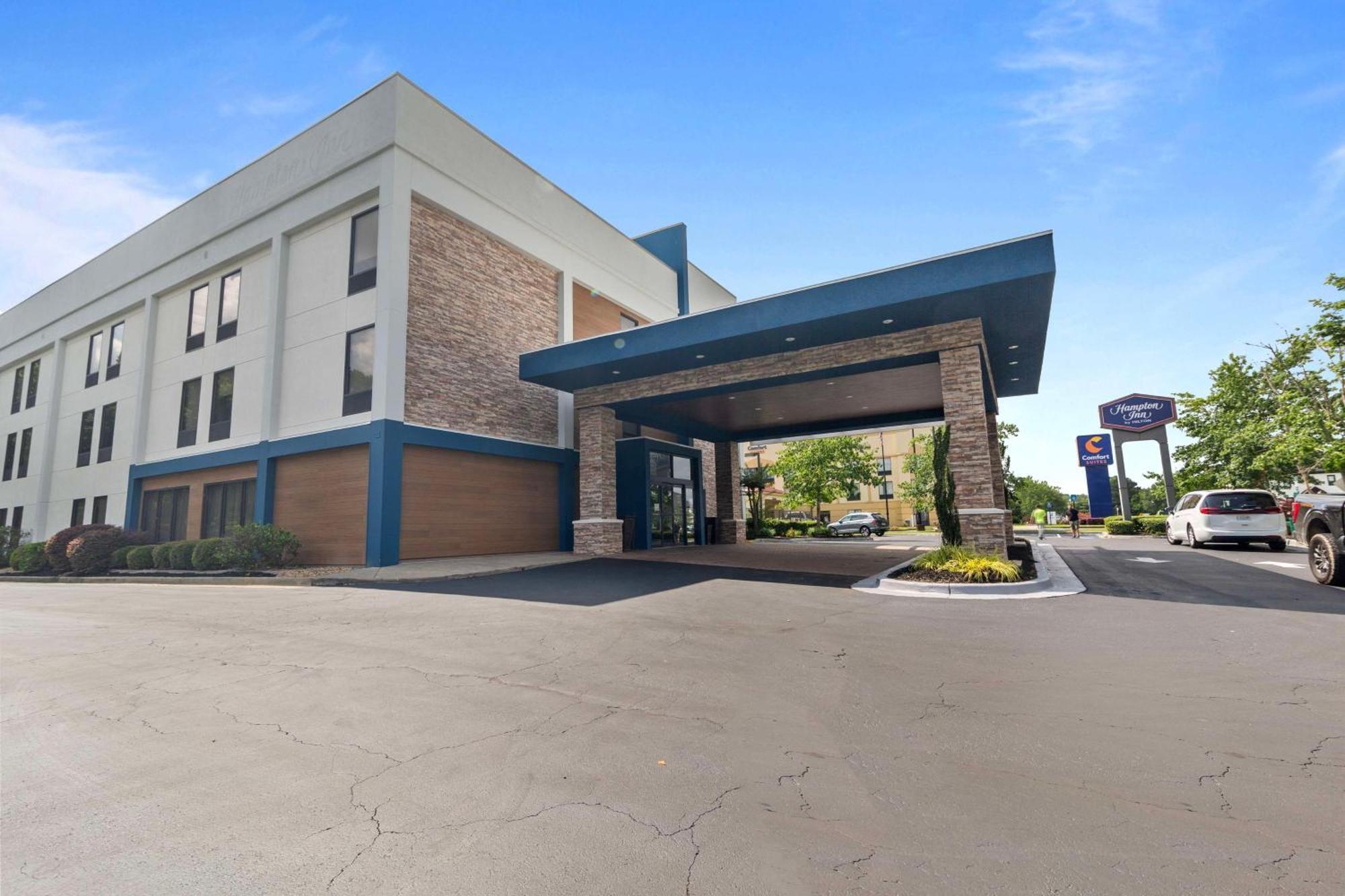 Hampton Inn Atlanta-Woodstock Eksteriør bilde